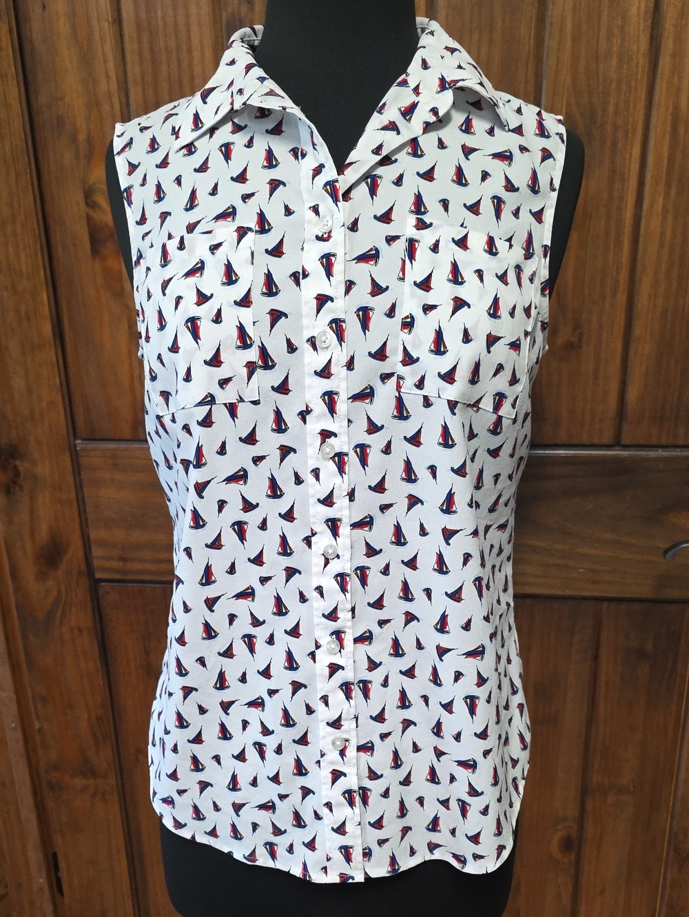 Talbots Sleeveless Shirt with Red & Navy Sailboat Print - Size M/P